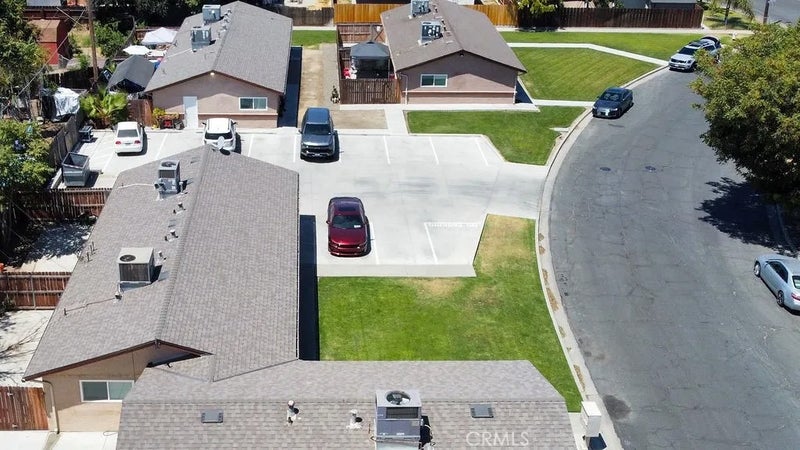 1785 Woodland Drive