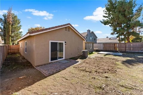 Tiny photo for 43117 Bloomingpark St, Lancaster, CA 93536 (MLS # SR25267410)
