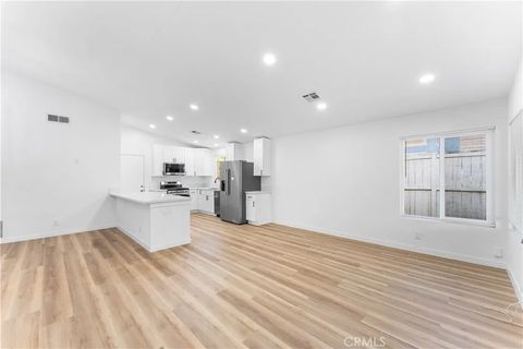 Tiny photo for 43117 Bloomingpark St, Lancaster, CA 93536 (MLS # SR25267410)