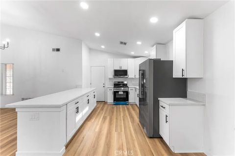 Tiny photo for 43117 Bloomingpark St, Lancaster, CA 93536 (MLS # SR25267410)