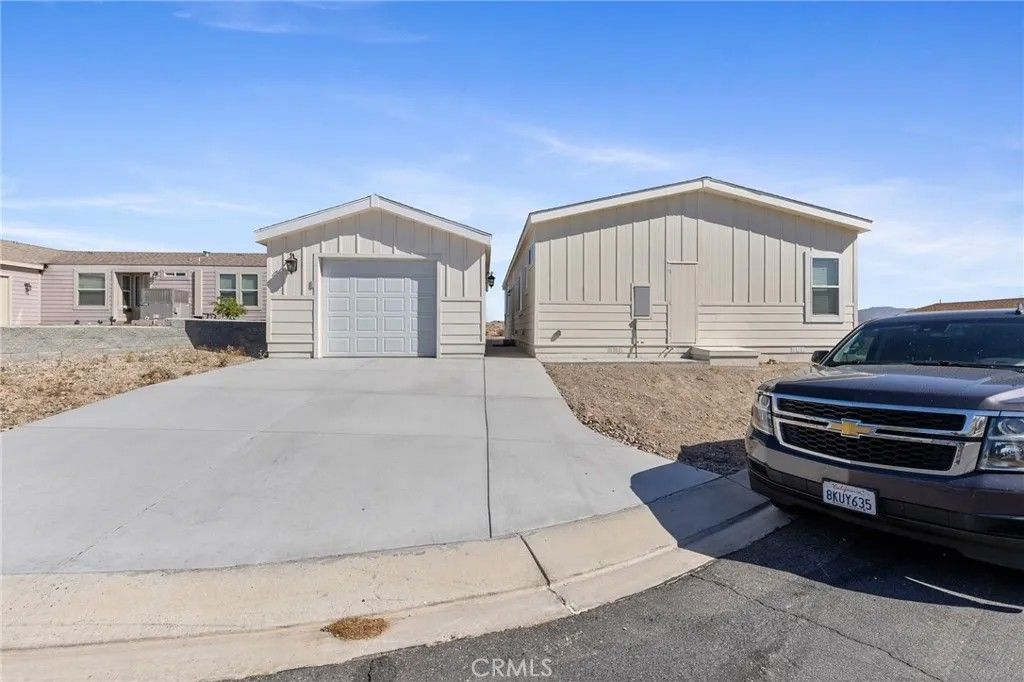 Photo of 12600 Havasu Lake #6, Needles, CA 92363 (MLS # SW26072766)