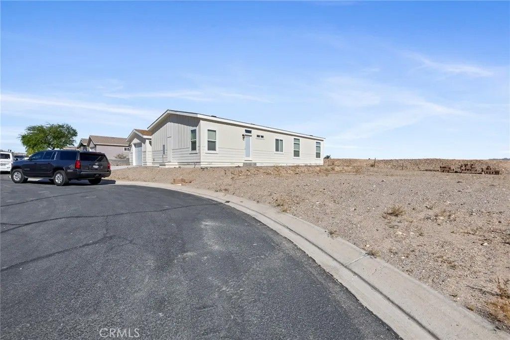 Photo of 12600 Havasu Lake #6, Needles, CA 92363 (MLS # SW26072766)
