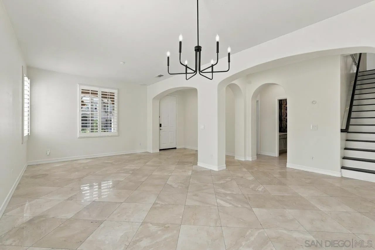 3805 Sacramento