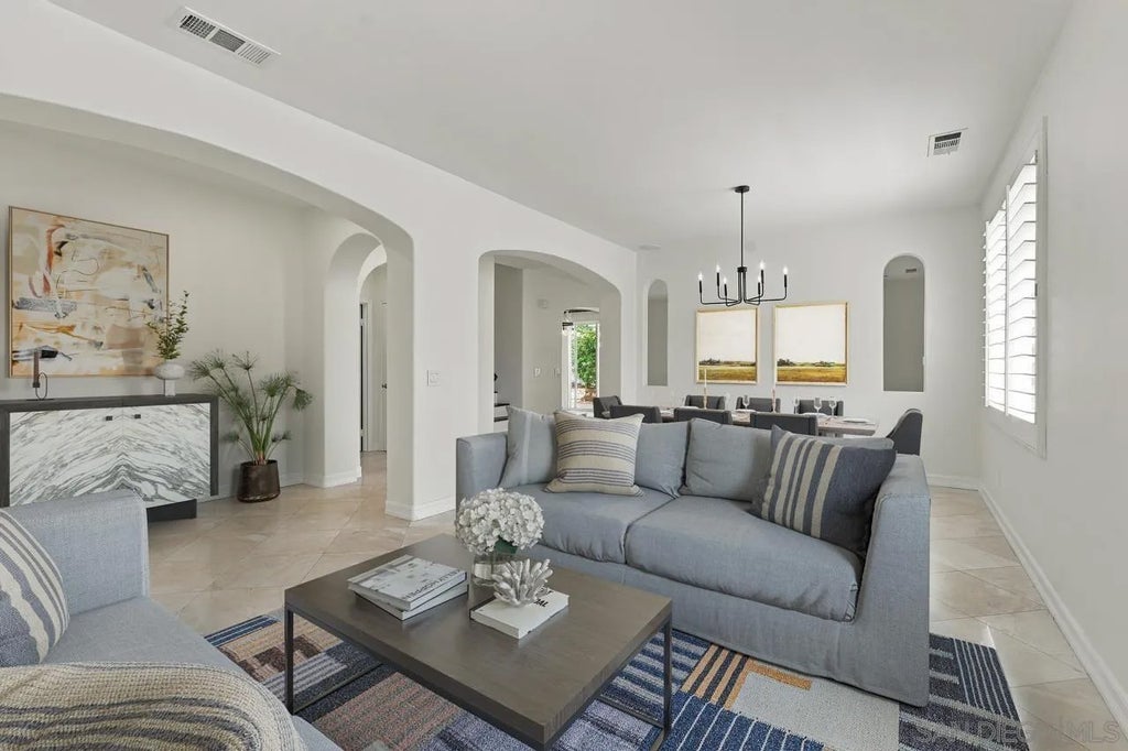 Photo of 3805 Sacramento DR, La Mesa, CA 91941 (MLS # 260023432)
