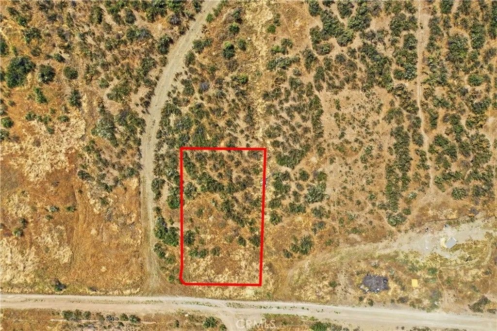 Photo of 0 Kee, Lake Elsinore, CA 92530 (MLS # SW26071222)