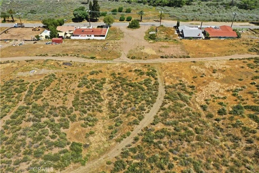 Photo of 0 Kee, Lake Elsinore, CA 92530 (MLS # SW26071222)