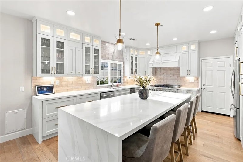 186 W 20th