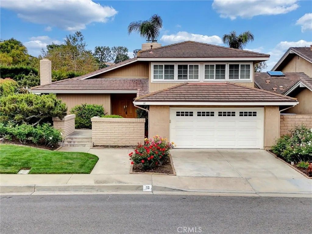 Photo of 16 Sycamore Creek, Irvine, CA 92603 (MLS # OC26088167)