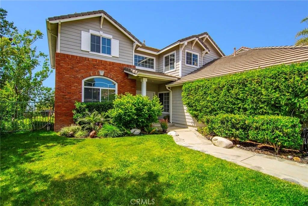 Photo of 24574 Overland Dr, West Hills, CA 91304 (MLS # SR26077197)