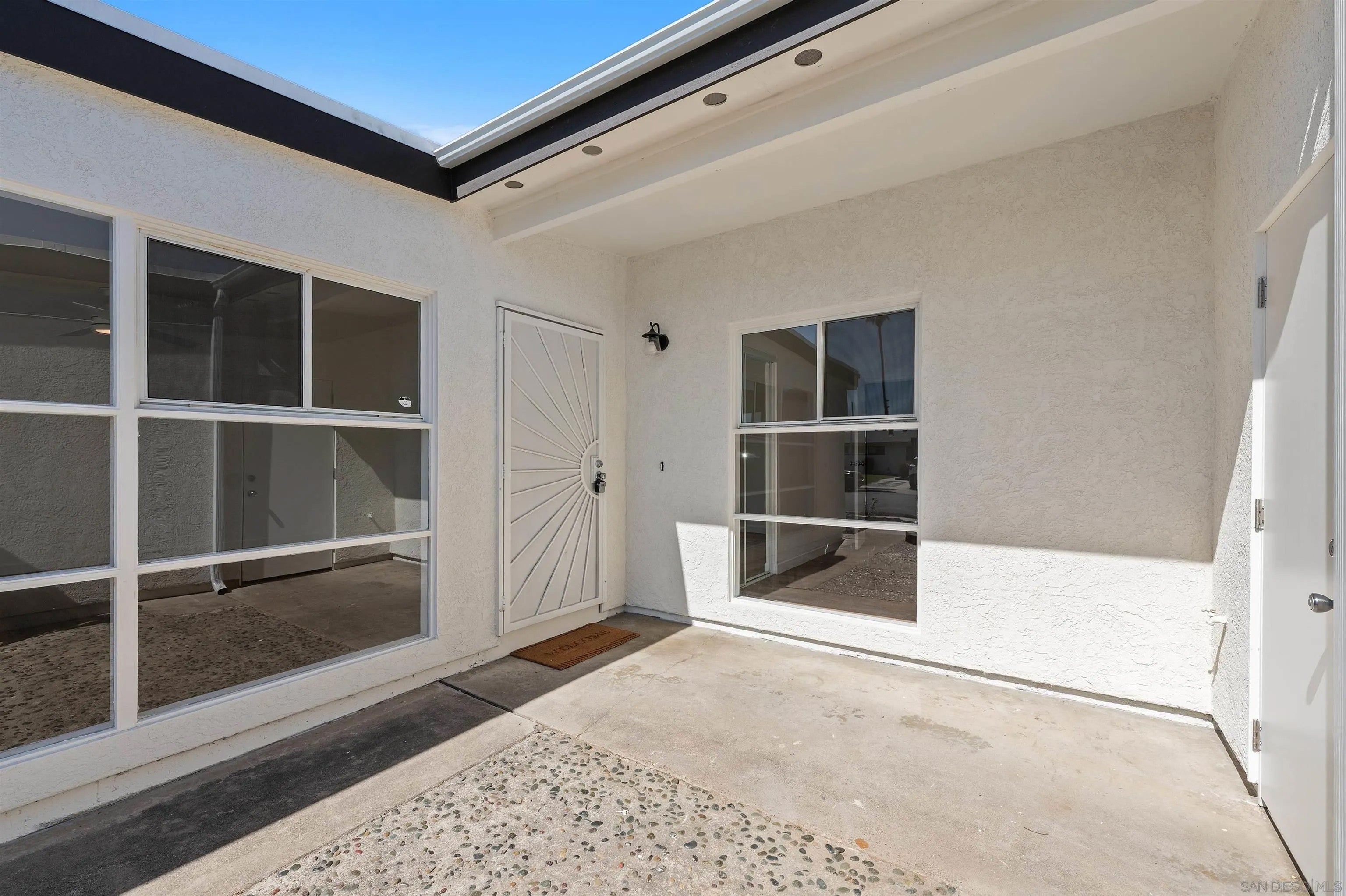 2618 Larkin Pl.
