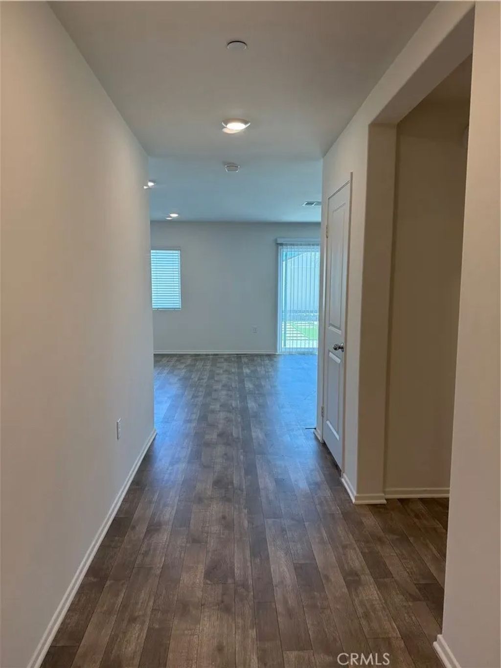 Photo of 479 Hollyhock Circle, San Jacinto, CA 92582 (MLS # IV25267446)