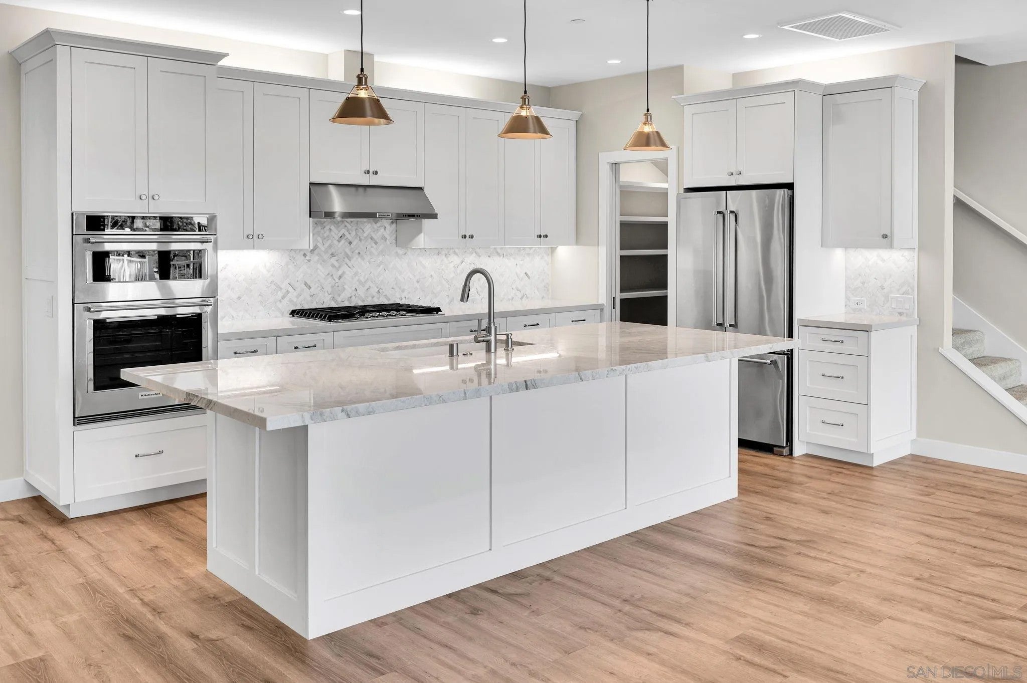 2942 Copley