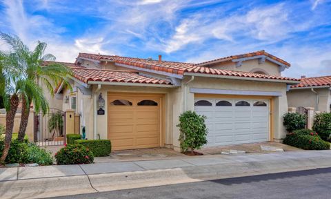 Photo of 1329 Caminito Balada, La Jolla, CA 92037 (MLS # 250043708)