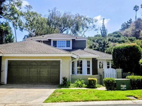 Photo of 586 Southbridge CT, Encinitas, CA 92024 (MLS # 260023532)