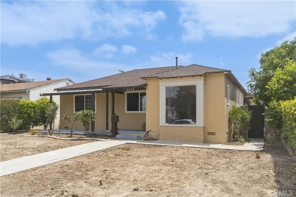 6626 Riverton