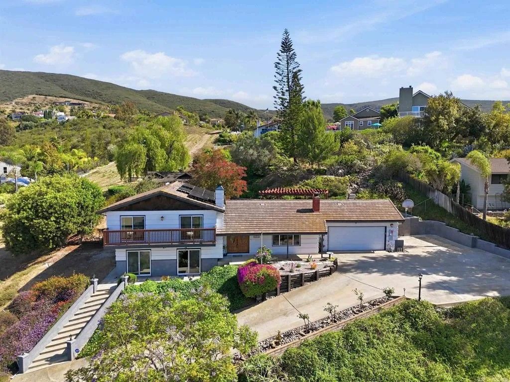 Photo of 1045 Cima Dr, San Marcos, CA 92078 (MLS # NDP2604479)