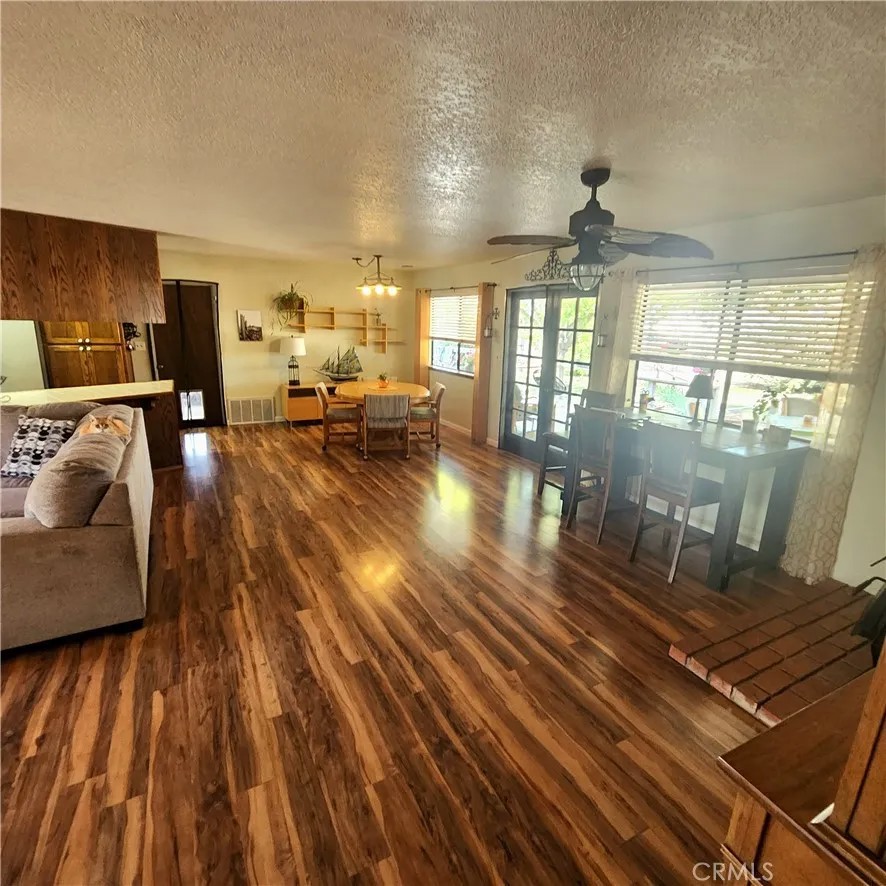 4280 Whispering Oak Way