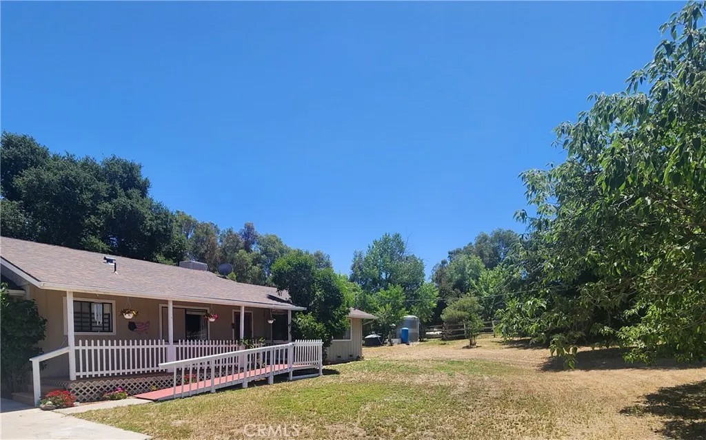 4280 Whispering Oak Way