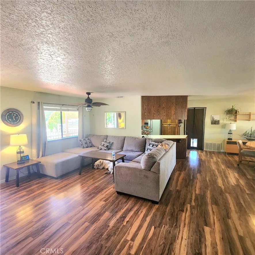 4280 Whispering Oak Way