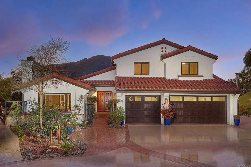 Photo of 3609 Monte Real, Escondido, CA 92029 (MLS # NDP2601339)