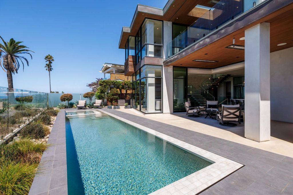 Photo of 516 Stratford Ct, Del Mar, CA 92014 (MLS # 250038356)