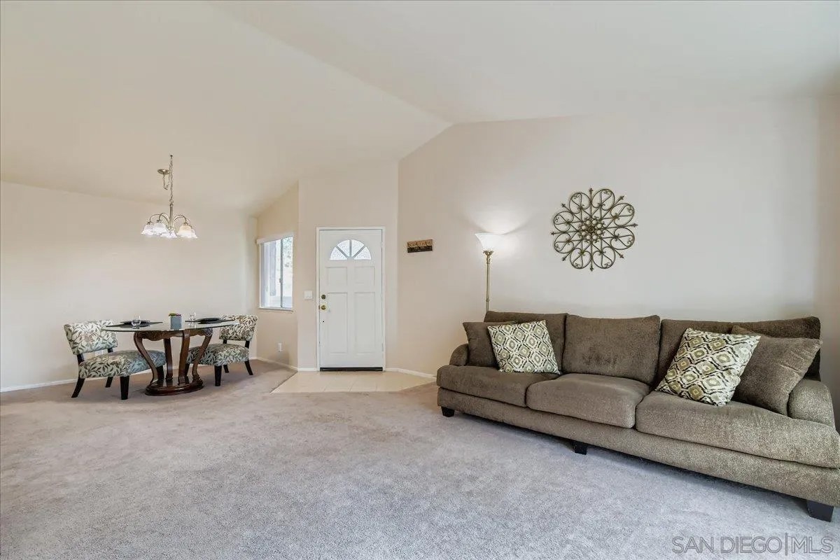 11116 Portobelo Dr
