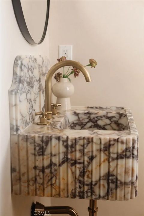 Tiny photo for 4367 Rising Hill, Altadena, CA 91001 (MLS # WS25251711)