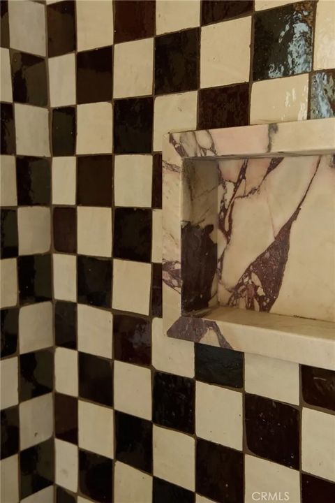 Tiny photo for 4367 Rising Hill, Altadena, CA 91001 (MLS # WS25251711)