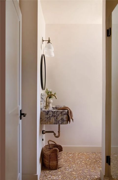 Tiny photo for 4367 Rising Hill, Altadena, CA 91001 (MLS # WS25251711)