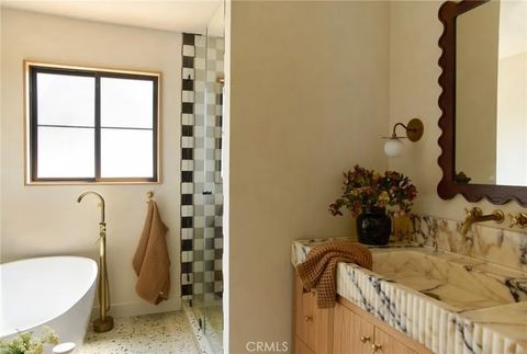 Tiny photo for 4367 Rising Hill, Altadena, CA 91001 (MLS # WS25251711)