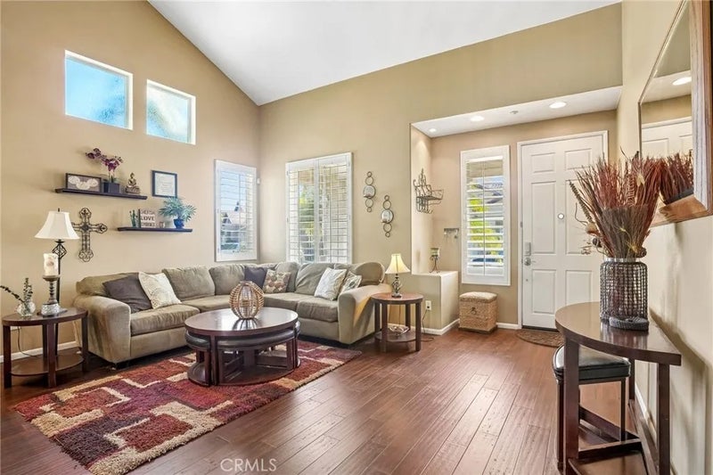1027 Kemp Drive