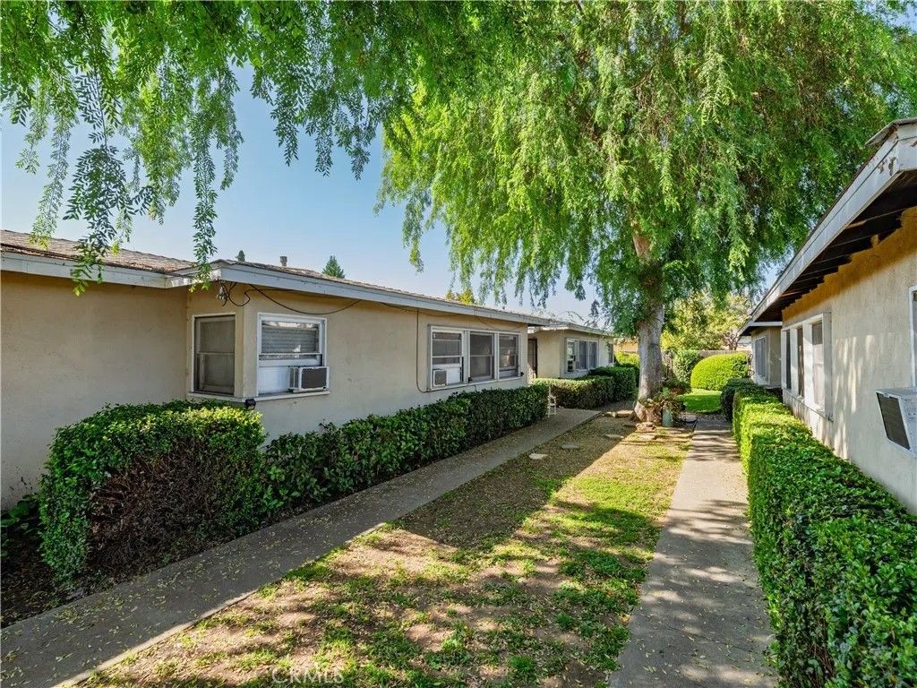 Photo of 805 S Olive Avenue, Alhambra, CA 91803 (MLS # SR26041884)