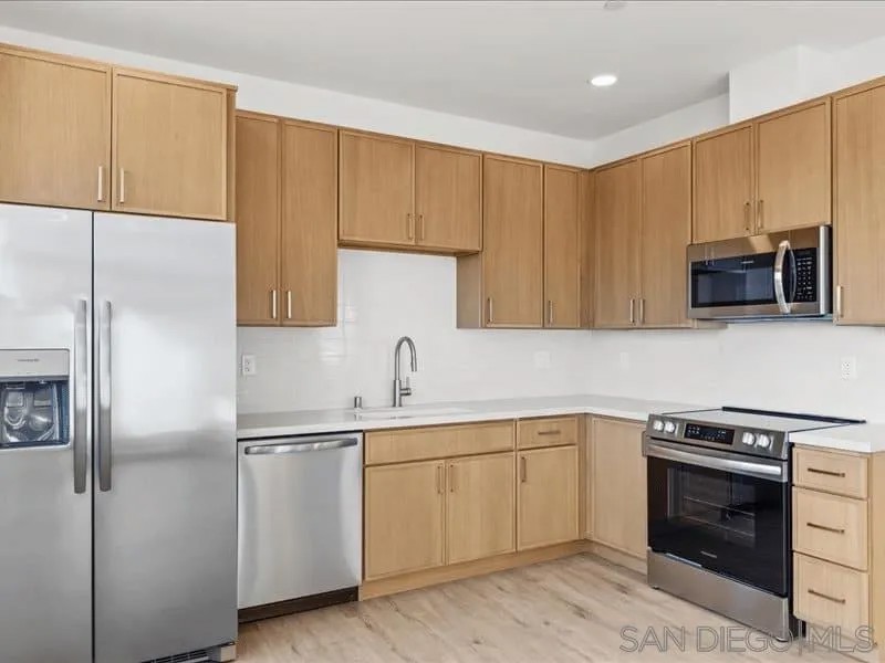 3244-3248 Clairemont Drive