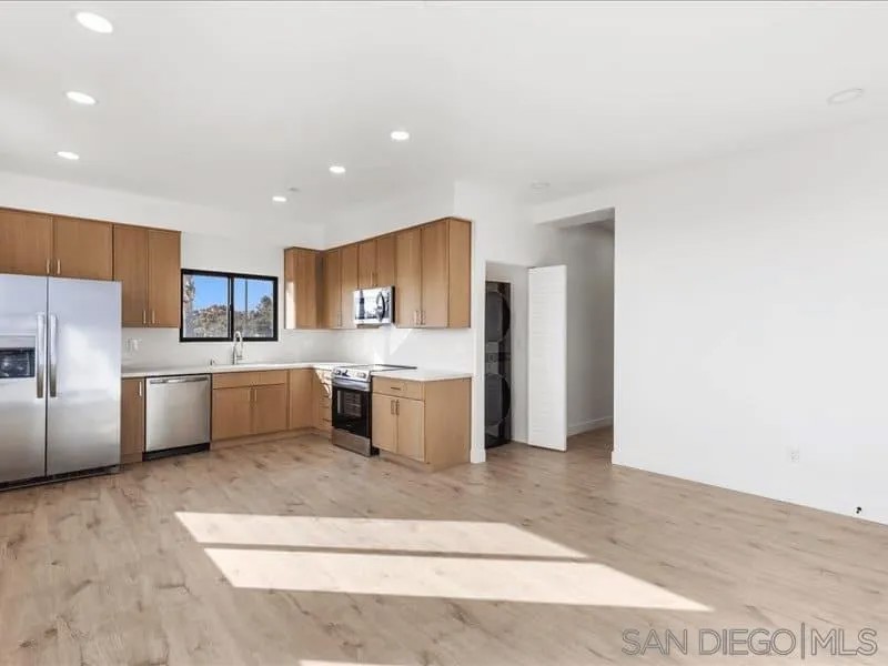 3244-3248 Clairemont Drive