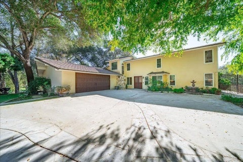 Photo of 1841 Tecalote Drive, Fallbrook, CA 92028 (MLS # NDP2609376)