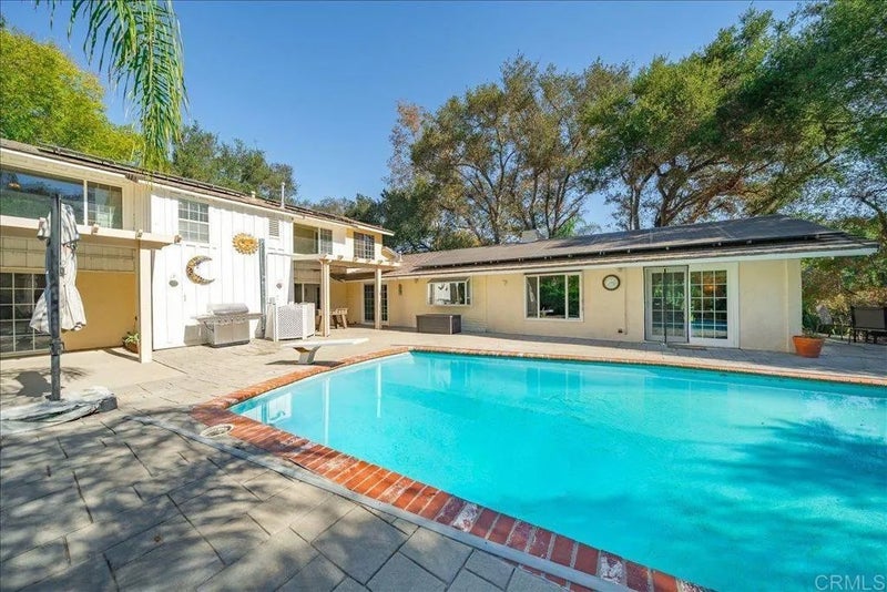1841 Tecalote Drive