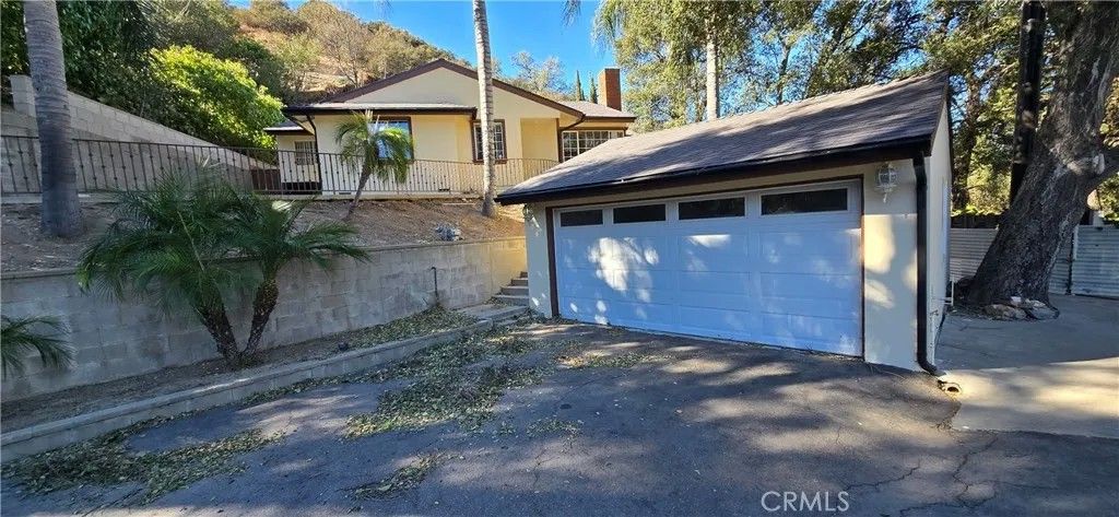 Photo of 9741 Haines Canyon, Tujunga, CA 91042 (MLS # SR25278864)