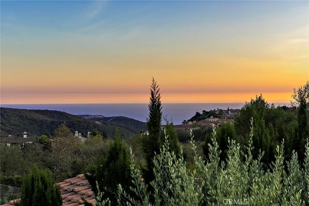 6 Canyon Peak
