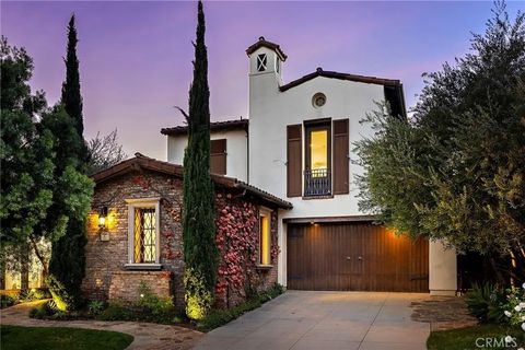 Photo of 6 Canyon Peak, Newport Coast, CA 92657 (MLS # OC26038937)