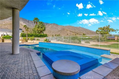 Photo of 542 Bella Cara Way, Palm Springs, CA 92264 (MLS # LG26058249)