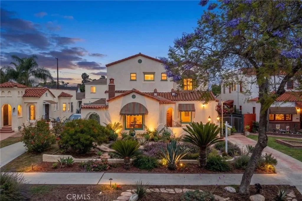 Photo of 3638 Lewis Ave, Long Beach, CA 90807 (MLS # PW26083594)