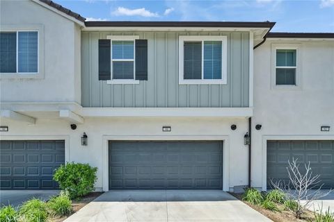 Photo of 4230 S Hibiscus Paseo #91, Ontario, CA 91761 (MLS # CV26053960)