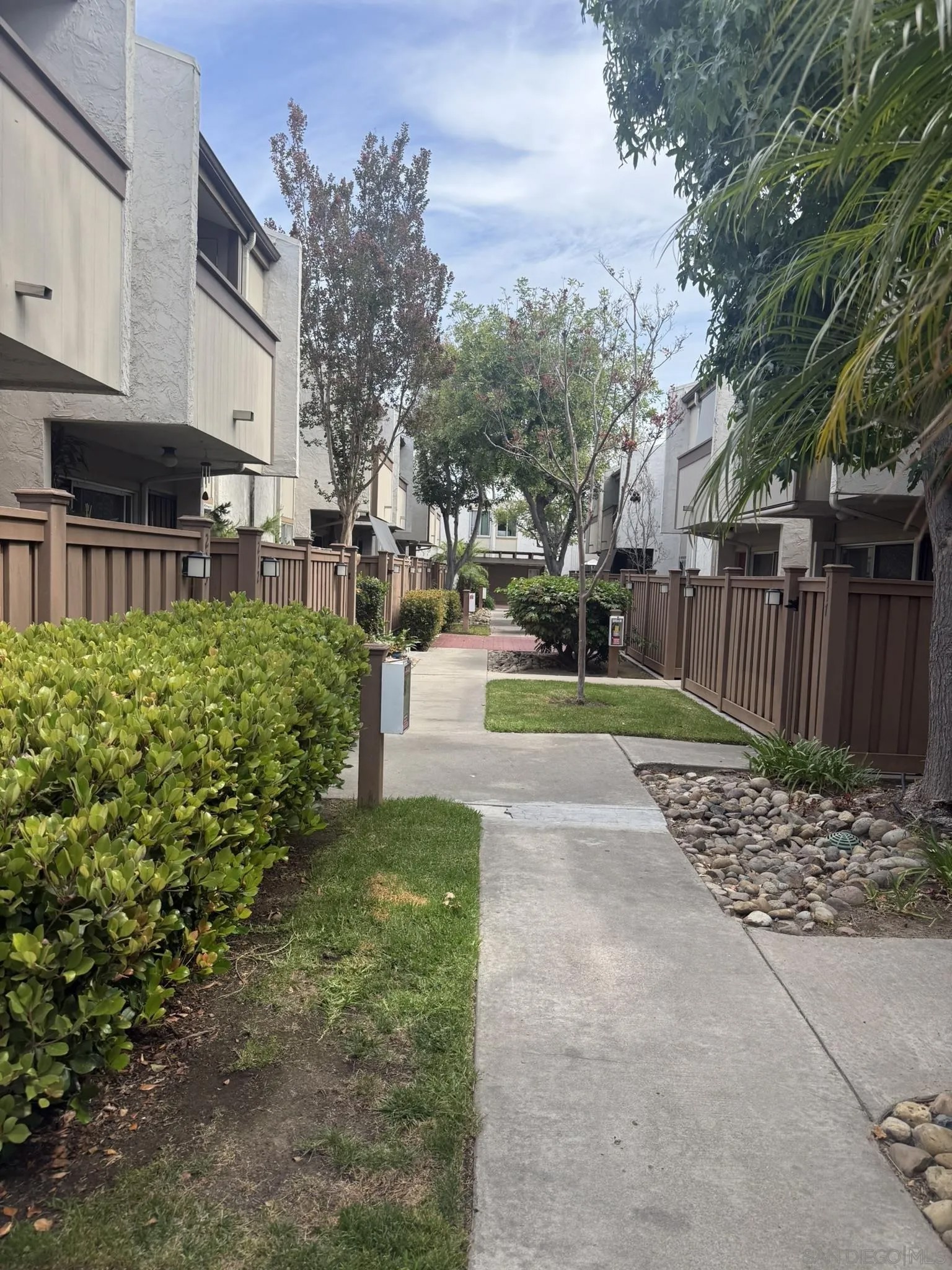 3549 Castle Glen 113