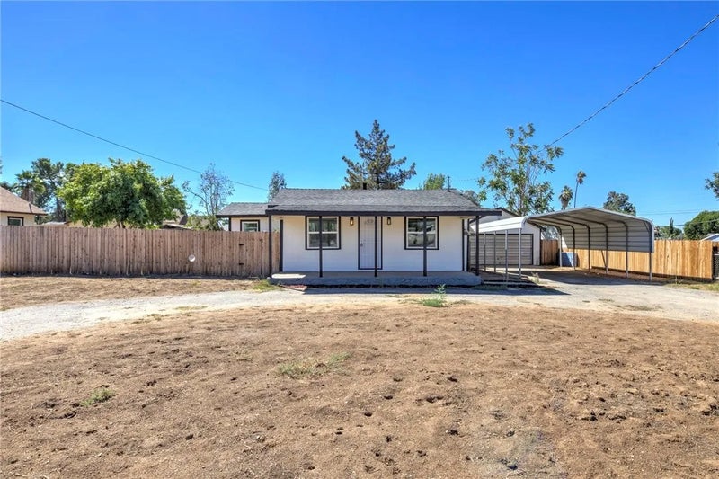 34335 County Line