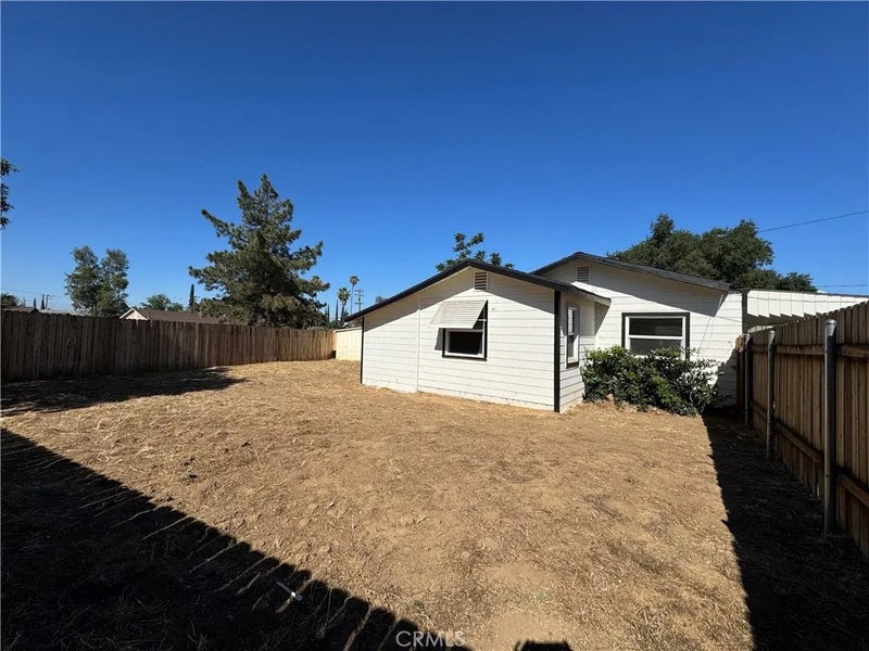 34335 County Line