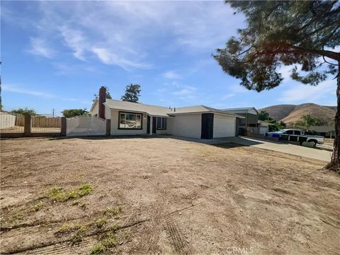 Tiny photo for 4729 Windsor Ct, San Bernardino, CA 92407 (MLS # IV25233149)