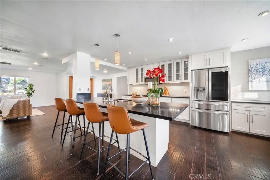 1191 N 3rd