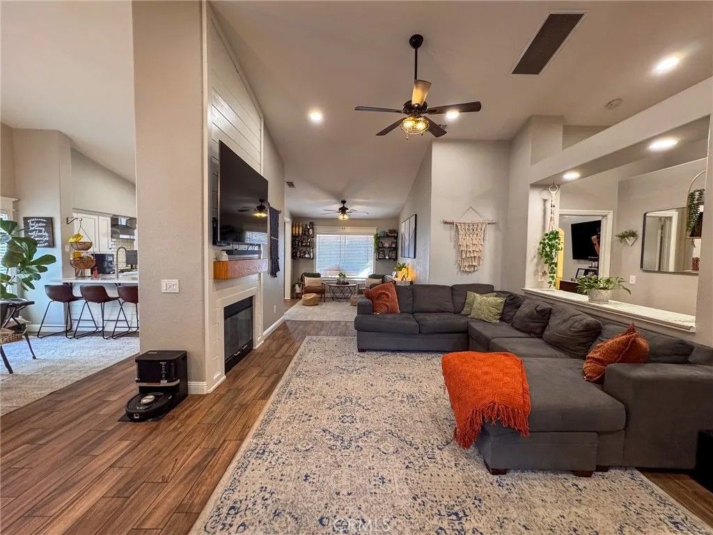 Photo of 31429 Amsterdam Rd, Winchester, CA 92596 (MLS # SW26033827)