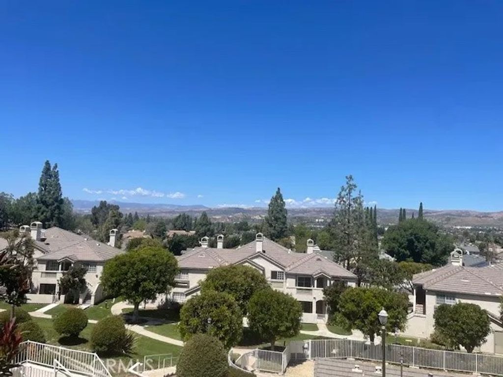 Photo of 1245 Fitzgerald Road #D, Simi Valley, CA 93065 (MLS # SR26082481)