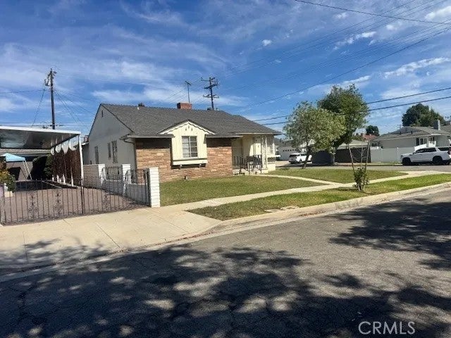 10756 El Arco